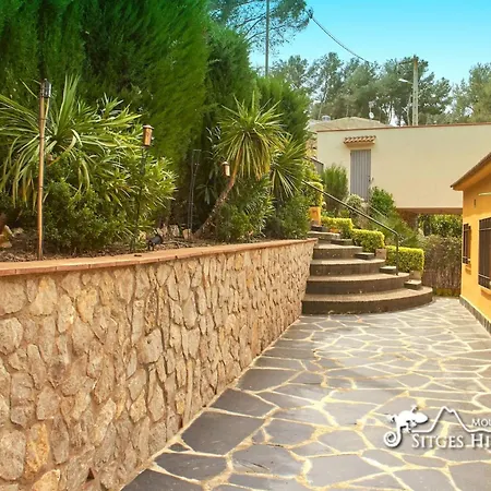 Charma With Private Pool And Air Conditioning Close To Sitges In Peaceful Location Villa